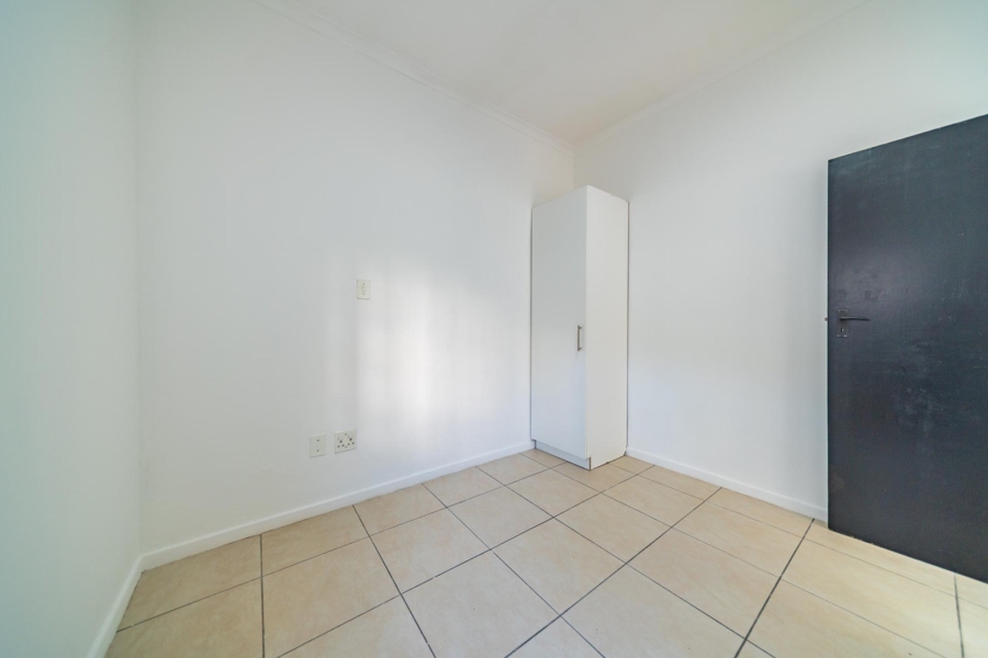 To Let 2 Bedroom Property for Rent in La Colline Western Cape